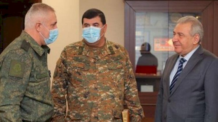    Erməni nazir Rüstəm Muradovla görüşüb   