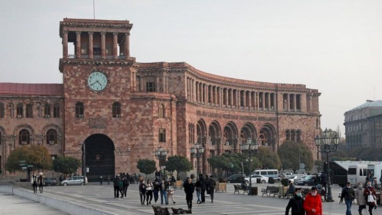    Ermənistanda kütləvi istefalar gözlənilir   