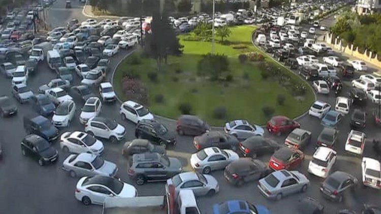    Sürücülərin nəzərinə: Hazırda paytaxtın bu yollarında sıxlıq var - Fotolar   