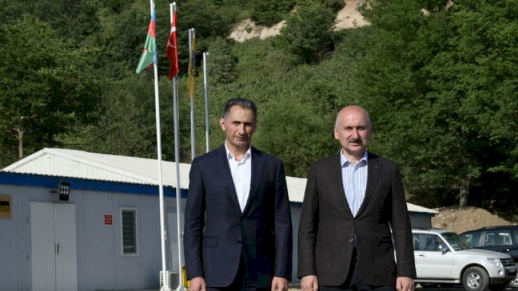    Azərbaycanın və Türkiyənin nəqliyyat nazirləri işğaldan azad edilmiş ərazilərimizə səfər ediblər - Fotolar   