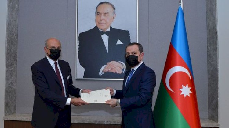    Ceyhun Bayramov İtaliyanın ölkəmizdəki səfiri ilə görüşdü - Fotolar   