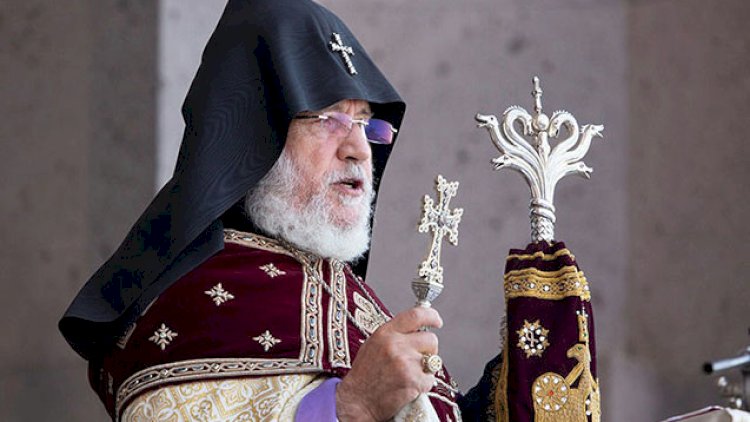    Erməni katalikosu Qarabağa gedir   
