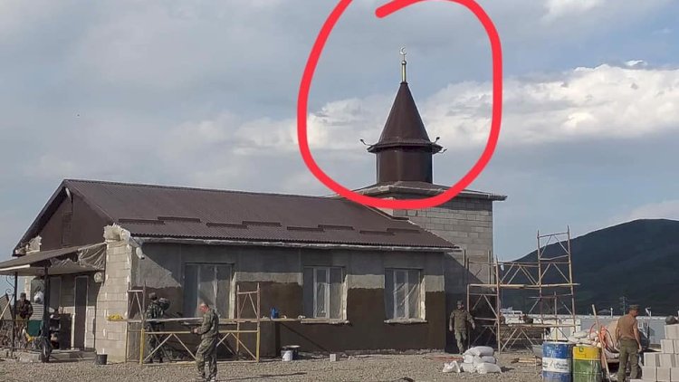    Erməni jurnalistdən Xankəndi məscidinin açılışına reaksiya:   “Bizi alçaldırlar“