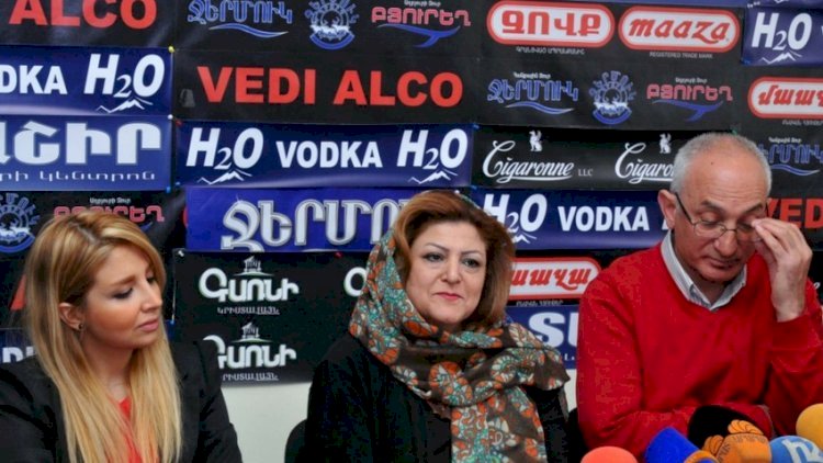    DİN namizədin İran vətəndaşı olmasını araşdırır   