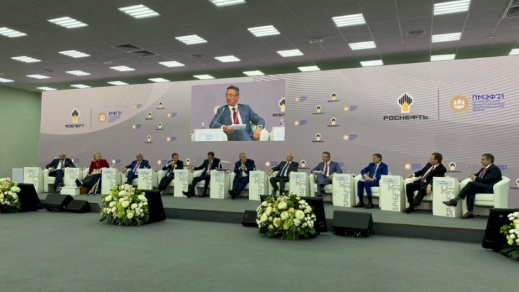    SOCAR prezidenti Sankt-Peterburq beynəlxalq iqtisadi forumunda çıxış etdi - Fotolar   