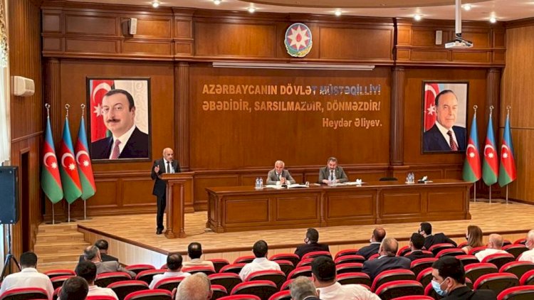    Ətraf mühitin mühafizəsində bələdiyyələrin rolu mövzusunda görüş keçirildi - Fotolar   