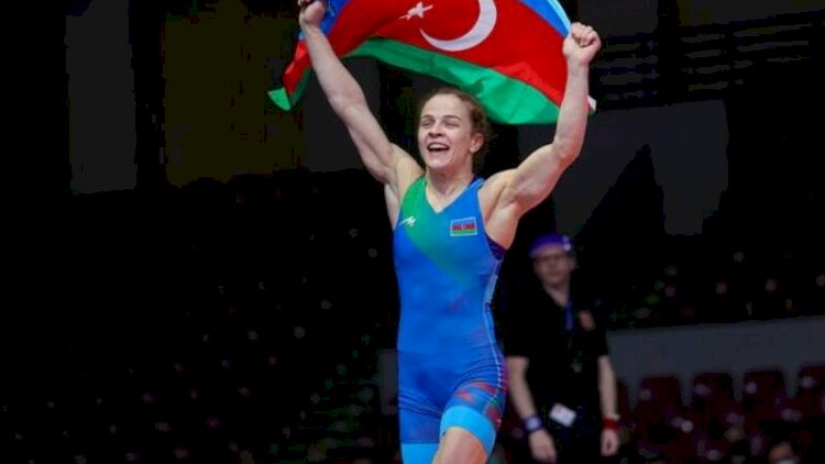    Mariya Stadnik qızıl medal qazandı   