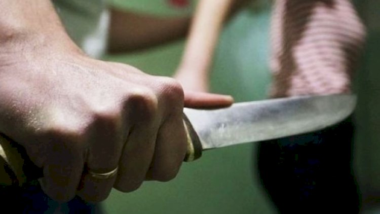    Bakıda DƏHŞƏT! Bacısına 4 bıçaq zərbəsi vurdu   