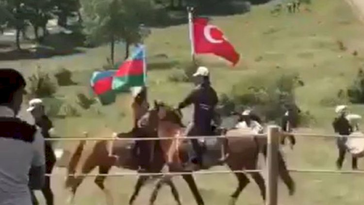   Azərbaycan-Türkiyə bayraqları, Qarabağ atları... -   Cıdır düzündən möhtəşəm GÖRÜNTÜLƏR