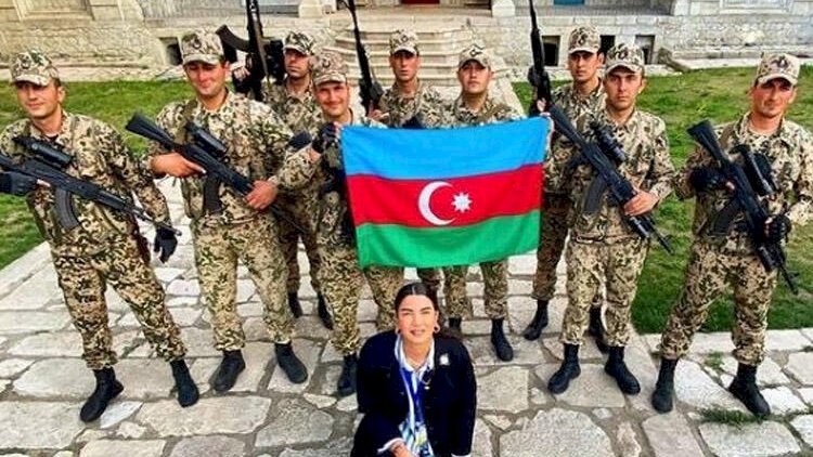    Fulya Öztürkdən Şuşa paylaşımı   