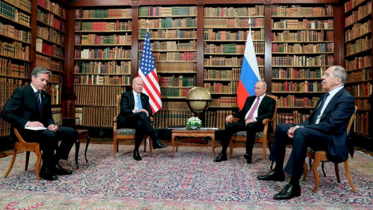    “Danışıqlar konstruktiv keçdi” - Putin   
