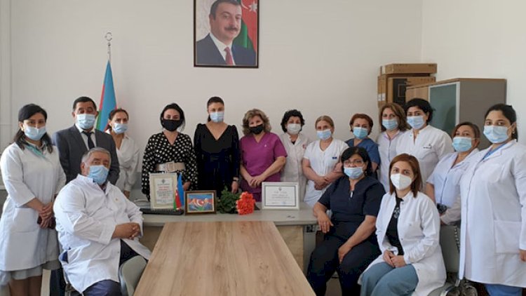    Suraxanıda tibb işçiləri RİH başçısının Fəxri fərmanı ilə təltif edilib   - Fotolar