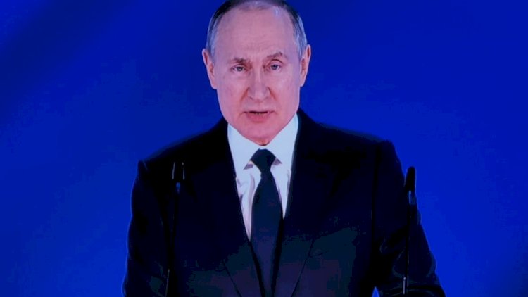    Putin Dövlət Dumasına seçkilərdə hakim partiyanın siyahısına Şoyqu və Lavrovun liderliyini irəli sürdü   