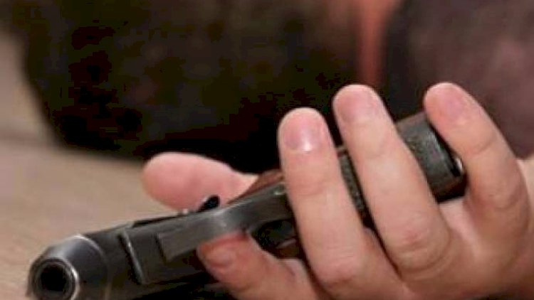    Azərbaycanda polis xidməti silahla özünü öldürdü   - RƏSMİ