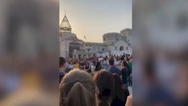    Xankəndidə vəziyyət gərginləşdi, ermənilər Araikin istefası tələbilə mitinqə çıxdı…   