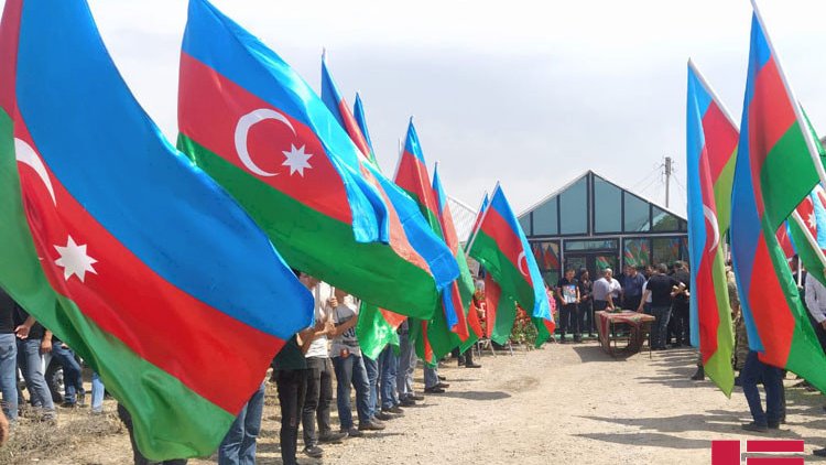    Şəhid Elşən Yunisli dəfn edildi   