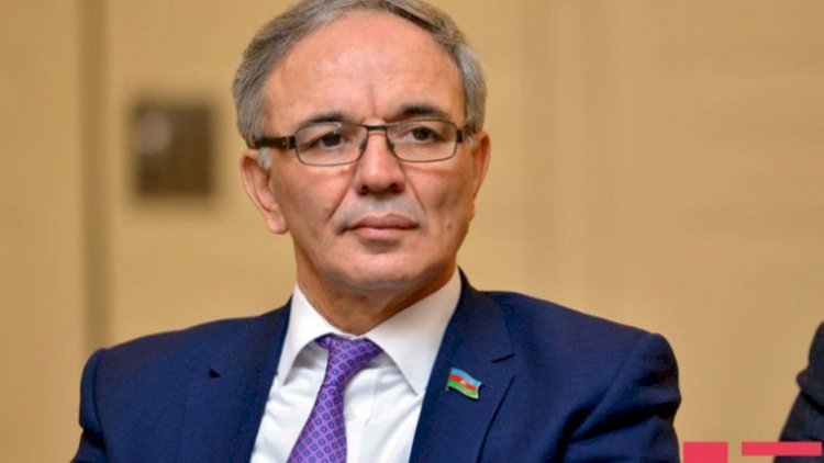    “Cəmiyyətdə başqa neqativlər olmasa, “reket jurnalistikası” da olmaz“   - Əflatun Amaşov