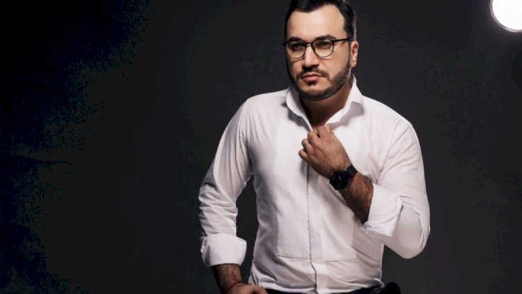    Elvin: “Ən gəlirli biznes müğənnilikdir“   