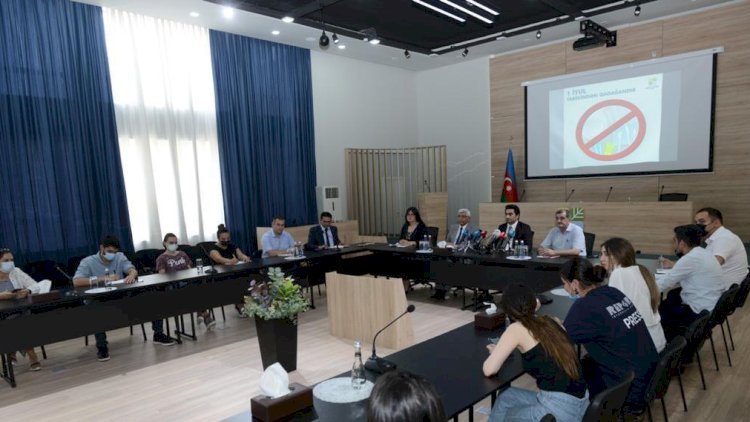    Birdəfəlik plastik qablardan imtina və alternativlərdən istifadə mövzusunda görüş keçirilib   