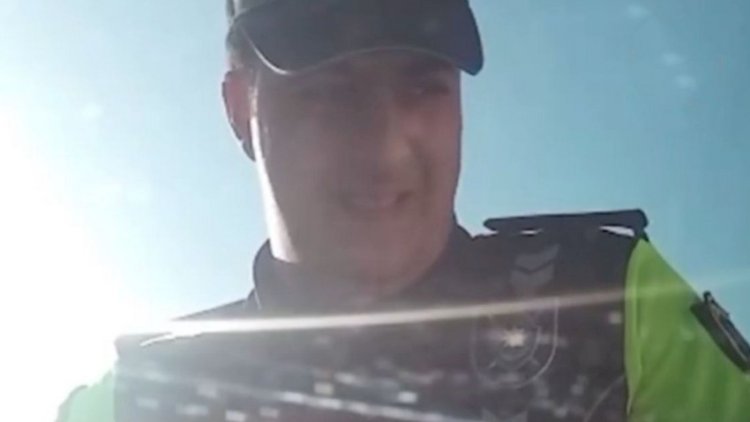    Sürücüdən rüşvət aldığı iddia edilən polis cəzalandırıldı   