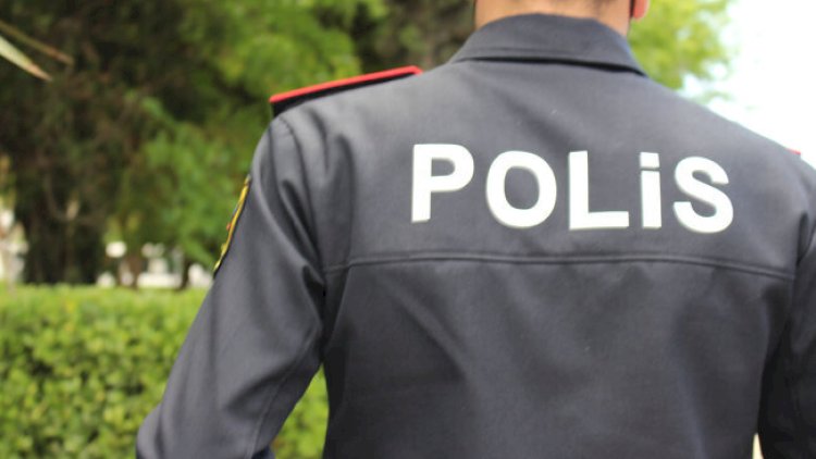    Azərbaycanda qadın polis əməkdaşına xəsarət yetirdi   