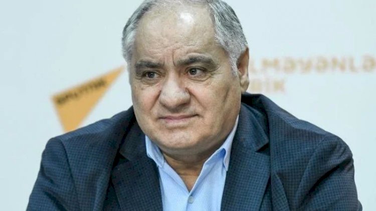    “Dövlət pul ayırır, amma oğru məmur basıb yeyir“   - Qulu Məhərrəmli