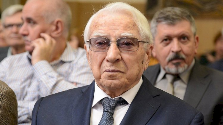    Dünya şöhrətli azərbaycanlı alim vəfat etdi   