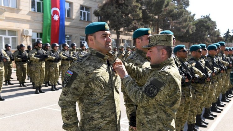    Azərbaycan sərhədçilərinə orden və medallar təqdim edildi   