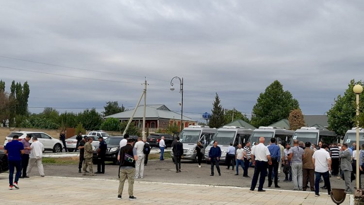    Xarici diplomatlar Şuşaya getdilər   