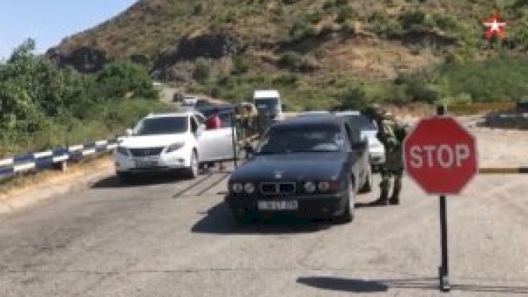   Rusiya sülhməramlıları Laçın dəhlizində gedib-gələnləri necə yoxlayır?   - “Bəzən əsl tıxac yaranır”