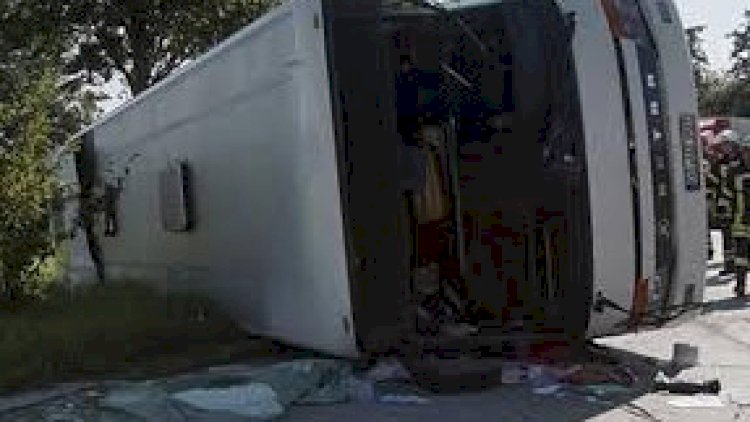    Turistləri daşıyan avtobus qəzaya uğradı:   18 ölü