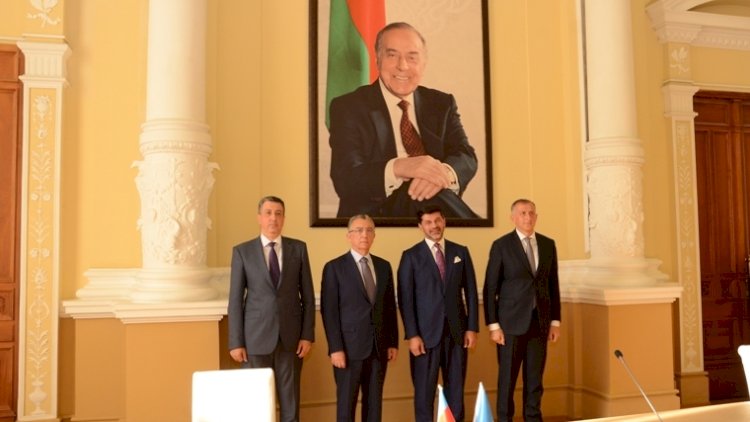    Tbilisi merinin rəhbərlik etdiyi nümayəndə heyəti Bakıdadır - Fotolar   