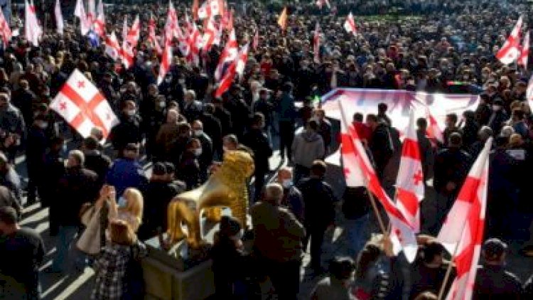    Gürcüstan Baş nazirindən qəti mövqe:   “İstefa verməyəcəm!“