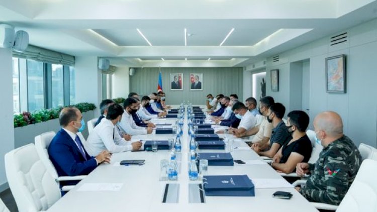    Sahil Babayev Vətən müharibəsi döyüşlərinin iştirakçıları olan jurnalistlərlə görüşdü - Fotolar   