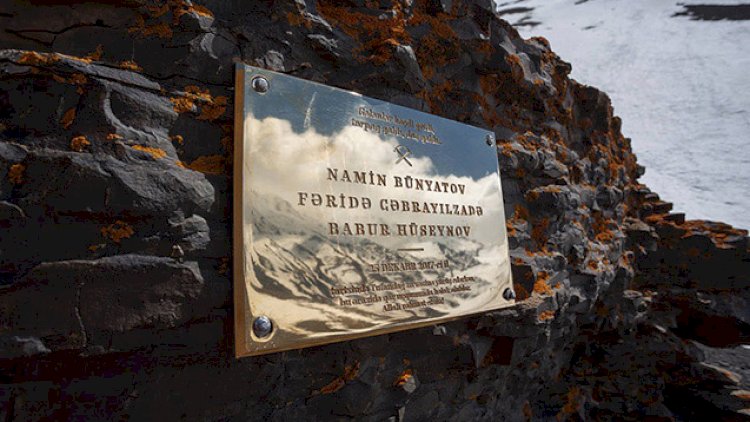    Həlak olmuş alpinistlərin adına quraşdırılmış lövhə oğurlandı   