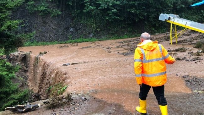 Türkiyədə daşqın: Kəndlər boşaldıldı - Fotolar + Video