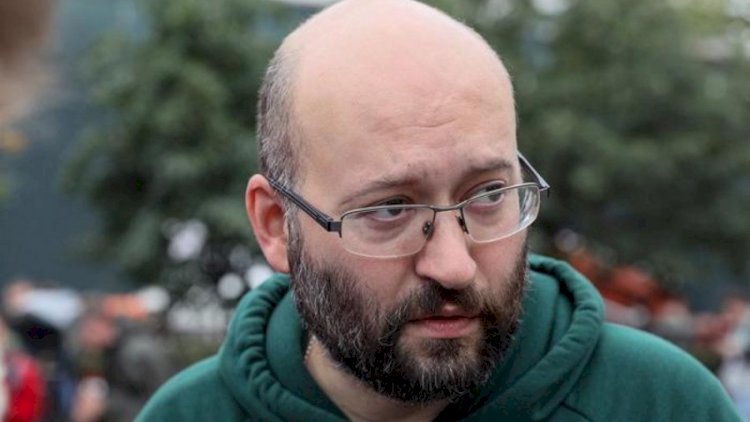    Azərbaycanda arzuolunmaz şəxs elan edilən rusiyalı jurnalist Gürcüstana buraxılmadı   