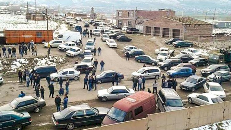    Göyçədə ermənilər təlaşda:   “Bu gecə əhali kəndləri boşaltdı”