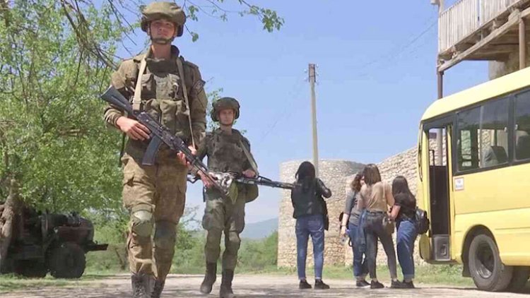    Ruslar yüzlərlə ermənini Xocavəndə APARDI   
