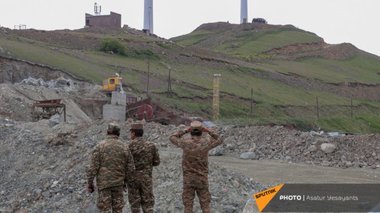    Ermənilər qorxuya düşüb: 150 işçi təxliyyə edildi   