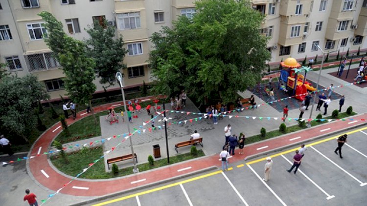    Paytaxtda abadlaşdırılan növbəti həyət sakinlərin istifadəsinə verildi - Fotolar   