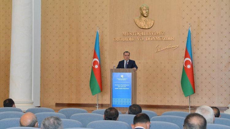    Ceyhun Bayramov səfirləri topladı - FOTO   