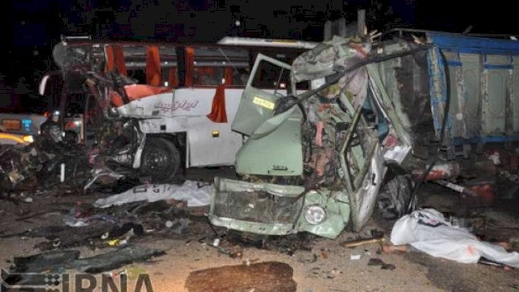   Əfqanıstanda ağır qəza: 20 nəfər öldü   
