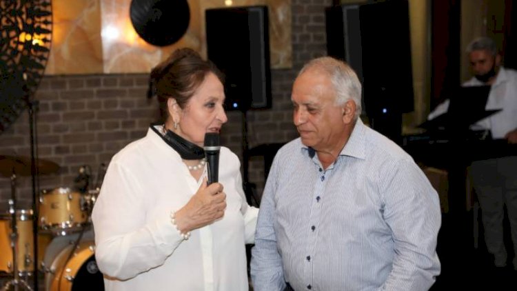    Əməkdar incəsənət xadiminə 2 min manat mükafat verildi - FOTO   