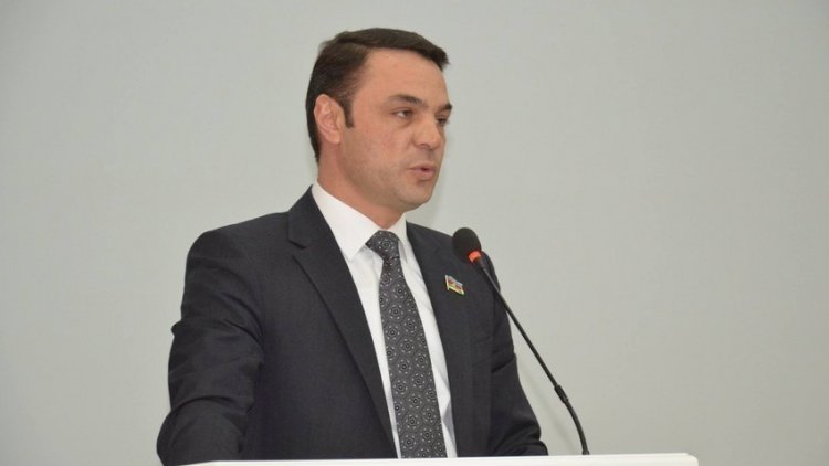    Eldəniz Səlimov məhkəməyə gətirildi   