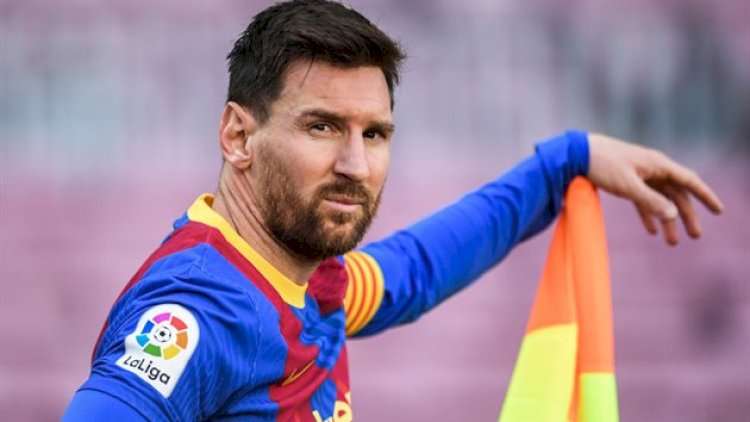    Lionel Messi “Barselona”dan ayrıldı   