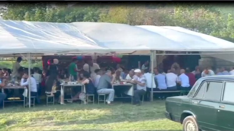    Ofisiantlar maska taxmadığı üçün toy sahibi cərimələndi   