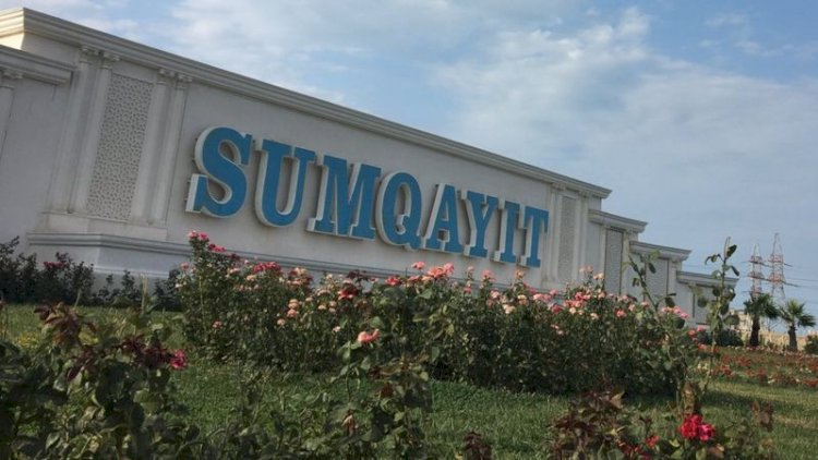    Sumqayıtdan gələn üfunət qoxusunun səbəbi nədir?   