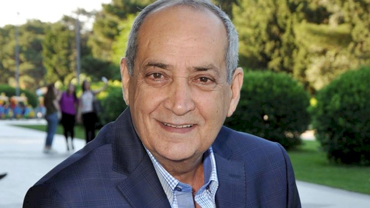    “Nə doğum günü?! Evimizdə oturub, Allah verəndən yeyəcəyik…”    
