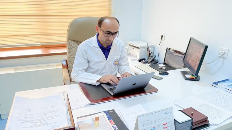    “Aspirinin yan təsiri vaksindən daha çoxdur, amma onu rahatlıqla qəbul edirik” - Həkim   